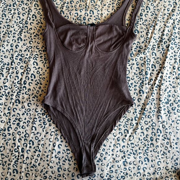 Forever 21 brown ribbed bodysuit - Picture 2 of 7